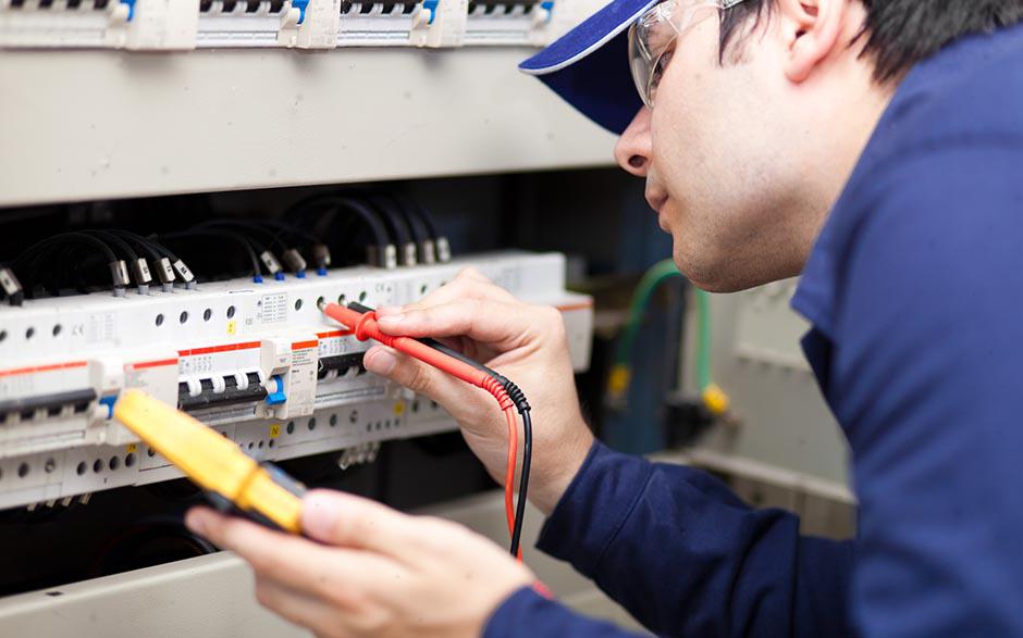 devis travaux électricité Évry