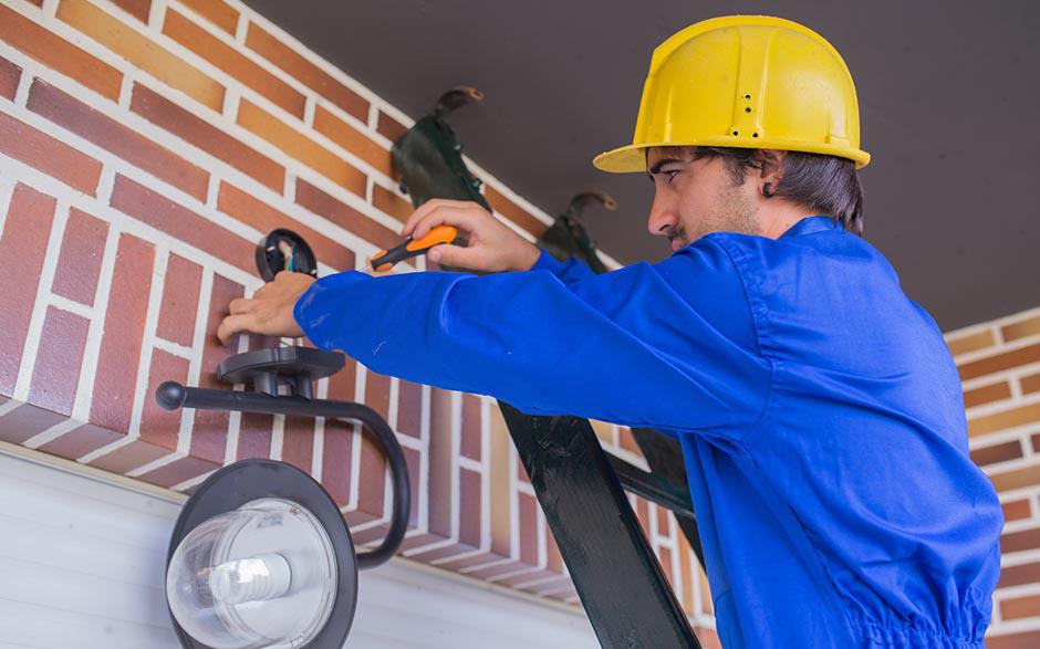 électricien de maintenance Magny-les-Hameaux